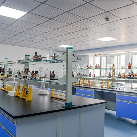 實驗室中要準備多種實驗室設備
